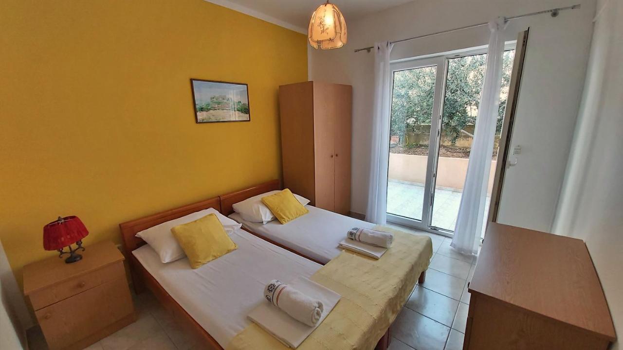 Apartments Mandalinic Omis Exterior photo