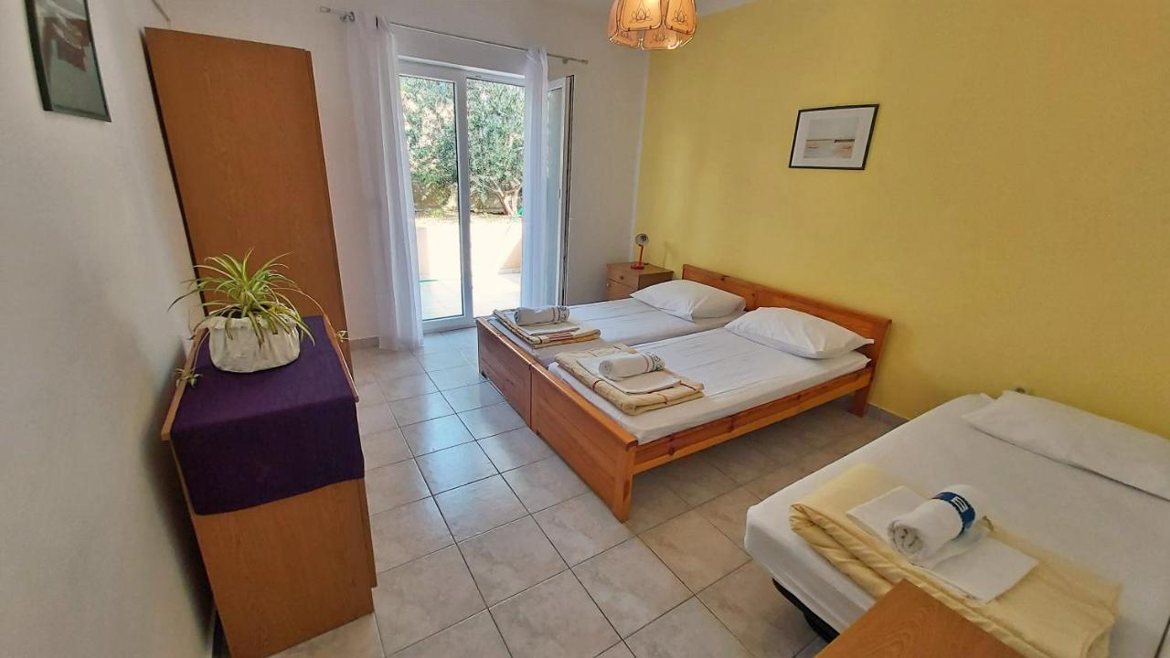 Apartments Mandalinic Omis Exterior photo