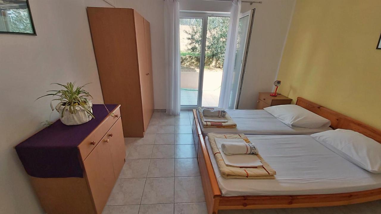 Apartments Mandalinic Omis Exterior photo