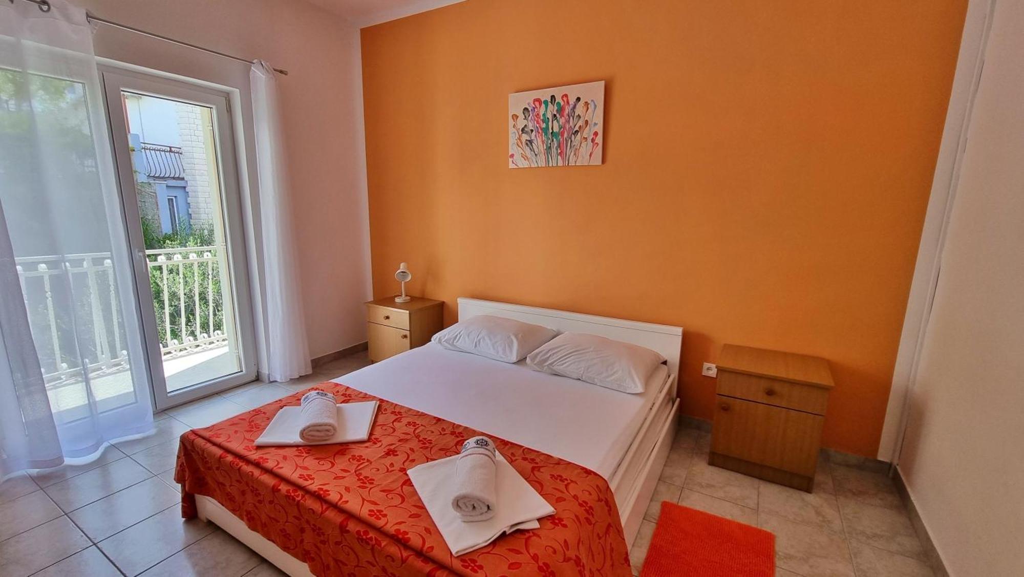 Apartments Mandalinic Omis Exterior photo